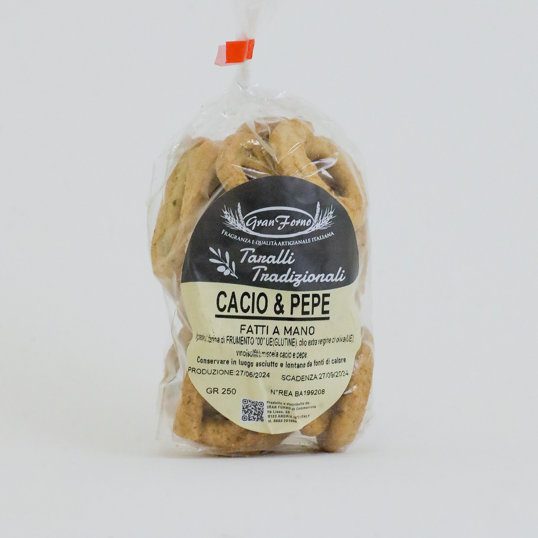 Taralli Cacio e Pepe – Taralli Artigianali Fatti a Mano con Pecorino Romano e Pepe Nero